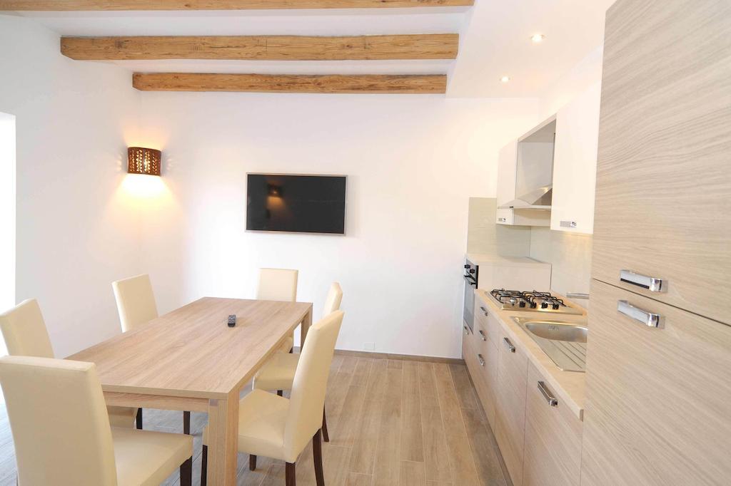 בודוני Residence Tanaunella חדר תמונה