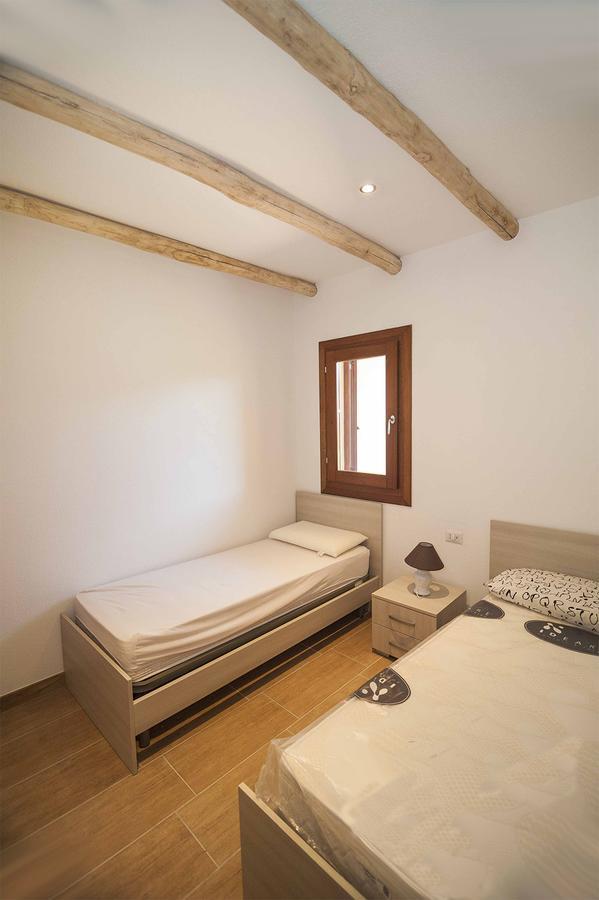 בודוני Residence Tanaunella מראה חיצוני תמונה