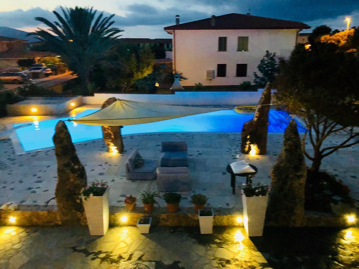 בודוני Residence Tanaunella מראה חיצוני תמונה